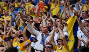Болельщики Украины и Австрии спели песню о Путине