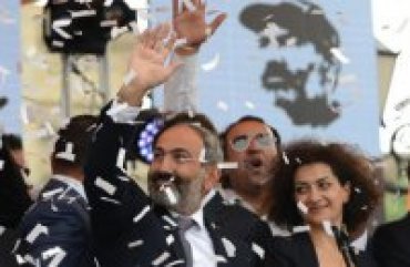 Партию Пашиняна объявили победителем выборов в Армении