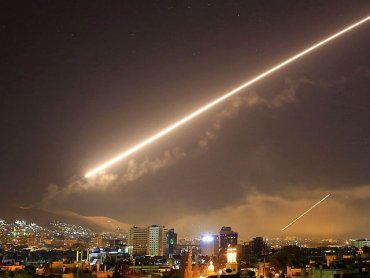 Авиация Израиля пробила ПВО России в Сирии и разгромила аэропорт Дамаска