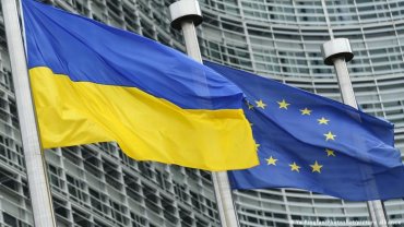 Украина получила домашнее задания для членства в ЕС: список требований