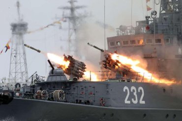 Конфликт между Россией и Литвой накаляется: Балтийский флот РФ выведен на учения