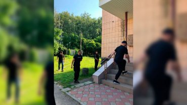 Чернігівщина: тітушки захопили державне агропідприємство