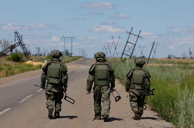 Літній наступ Кремля захлинається: корупція, дезорганізація і безнадія руйнують армію РФ — The Washington Post Літній наступ Кремля захлинається: корупція, дезорганізація і безнадія руйнують армію РФ — The Washington Post