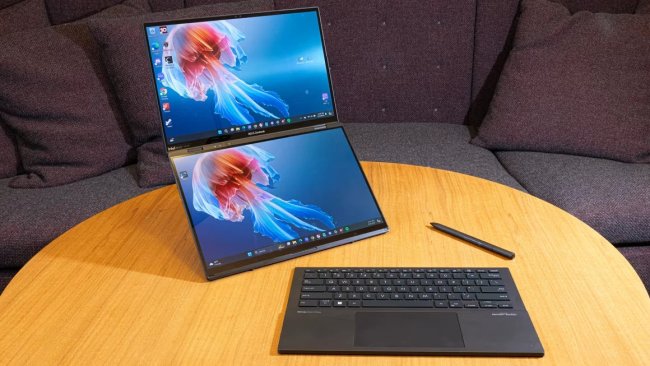 Два экрана вместо одного: когда ZenBook Duo становится инструментом, а когда лишним весом