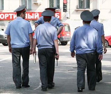 Девятерым ментам-оборотням из Крыма дали тюремные сроки