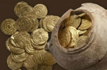 В Израиле обнаружен золотой тайник крестоносцев