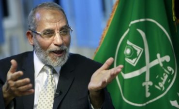 Египетская прокуратура выдала ордер на арест лидера «Братьев-мусульман»