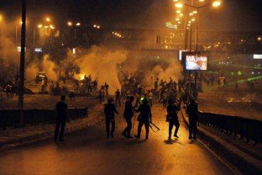 В Каире полиция разогнала демонстрацию сторонников Мурси – 120 погибших