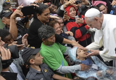Папа Римский пожертвовал бразильским беднякам 20 тысяч евро