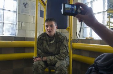 МИД Украины потребовал от России освободить летчицу Надежду Савченко