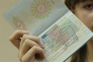 Евросоюз готов к отмене виз для украинцев