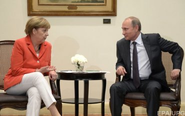 Путин пожаловался Меркель на наступление украинской армии