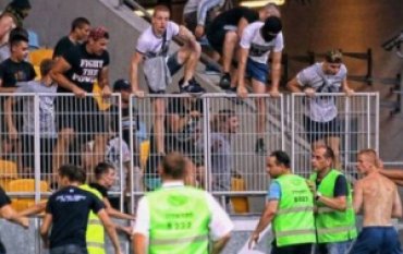 «Копенгаген» подал жалобу в УЕФА на поведение фанатов «Днепра»