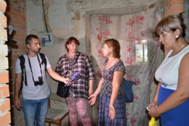 Донбасские беженцы захватили здание в центре Одессы