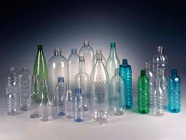 Ученые категорически запретили использовать пластиковые бутылки дважды