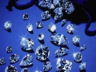Ученые создали «космический» алмаз