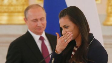 Исинбаева расплакалась перед Путиным: «Нас отстранили без доказательств!»