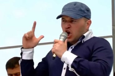 Заммэра Карачаевска выступил перед народом с речью из фильма «Аватар»
