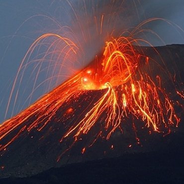 В Италии началось извержение вулкана Стромболи