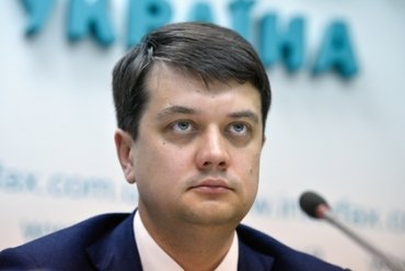 В партии Зеленского уже выбрали нового спикера Верховной Рады