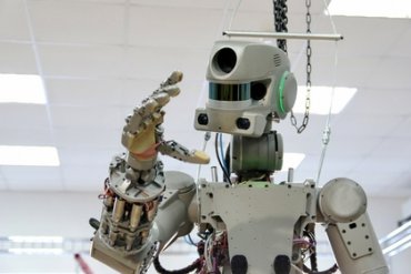 Робот «Федор» перед отправкой на МКС заговорил