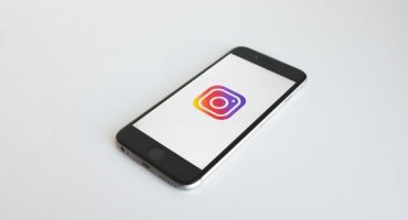 Instagram признали соцсетью, наиболее опасной для психического здоровья молодежи