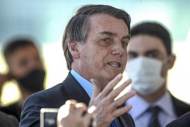У президента Бразилии обнаружили коронавирус