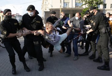 В Беларуси начались массовые задержания