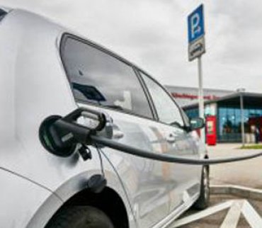 Ученые доказали, что электрокары выгоднее бензиновых и дизельных автомобилей