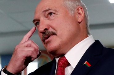 Лукашенко заявил, что уже переболел коронавирусом