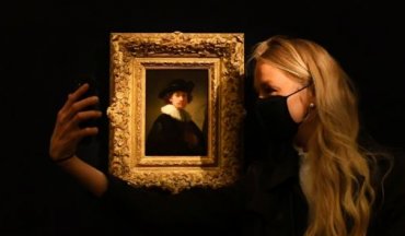 Картину Рембрандта продали на аукционе за рекордную цену