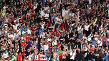 УЕФА оштрафовал Англию за поведение болельщиков на Евро-2020