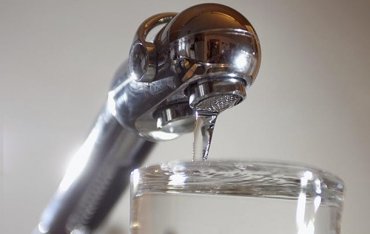 В ЛНР острый дефицит питьевой воды
