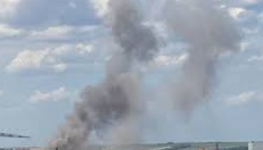 В Чугуєві на Харківщині прогримів вибух: здіймається потужний стовп диму