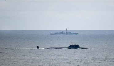 ВМС Великобританії засікли російські підводні човни біля берегів Норвегії