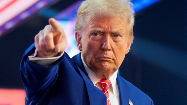 Трамп погрожує країнам БРІКС додатковими 10% тарифами через «антиамериканську політику» Трамп погрожує країнам БРІКС додатковими 10% тарифами через «антиамериканську політику»