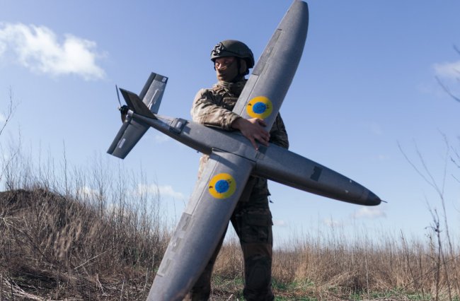 Україна стає постачальником безпеки: Київ планує підписати «дронові угоди» з сімома країнами НАТО до кінця року – Guardian