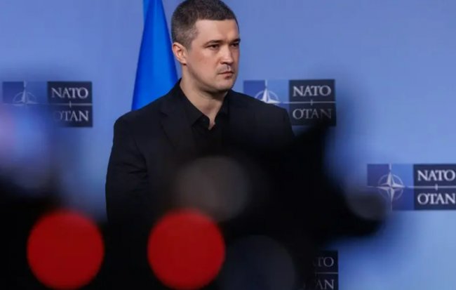 На Банковій розглядають призначення Федорова &laquo;царем&raquo; та можливу заміну Сирського — ZN.UA