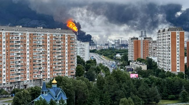 Українські дрони змусили РФ імпортувати пальне: криза загострюється – FT