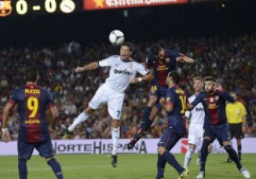 «Барселона» побеждает «Реал» в матче за Суперкубок