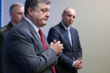 Парубий подал в отставку из-за разногласий с Порошенко