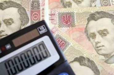 Яценюк хочет оставить в Украине только 9 налогов