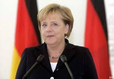 Меркель хочет предоставить Украине военную технику