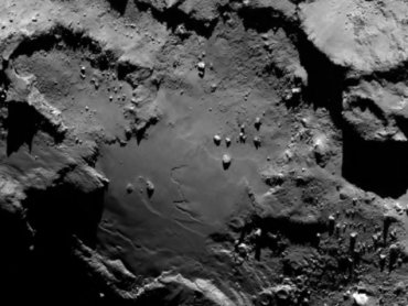 Ученым впервые удалось детально снять поверхность летящей кометы ФОТО