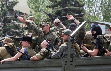 После ночных вылазок украинских спецназовцев тысячи боевиков побежали к российской границе