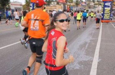 12-летняя американка пробежит марафоны на всех континентах