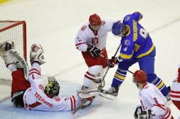 Чемпионат мира по хоккею перенесен из Украины в Польшу