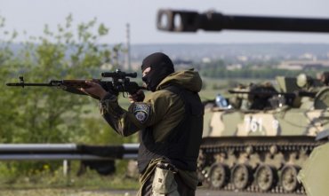 Кремль требует от Киева прекратить АТО, чтобы «гуманитарный конвой» проехал через террористов
