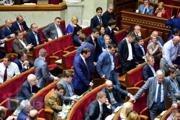 В блоке Порошенко заявили, что коалиция не распадется
