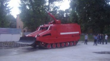 Во Львове разработали «пожарный танк»
